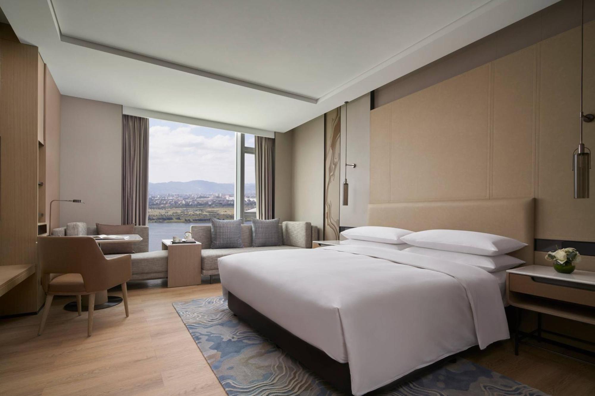 Fuzhou Marriott Hotel Riverside Exterior photo